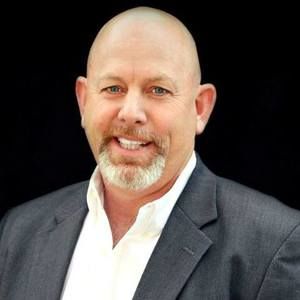 Meet your Posher, Avery